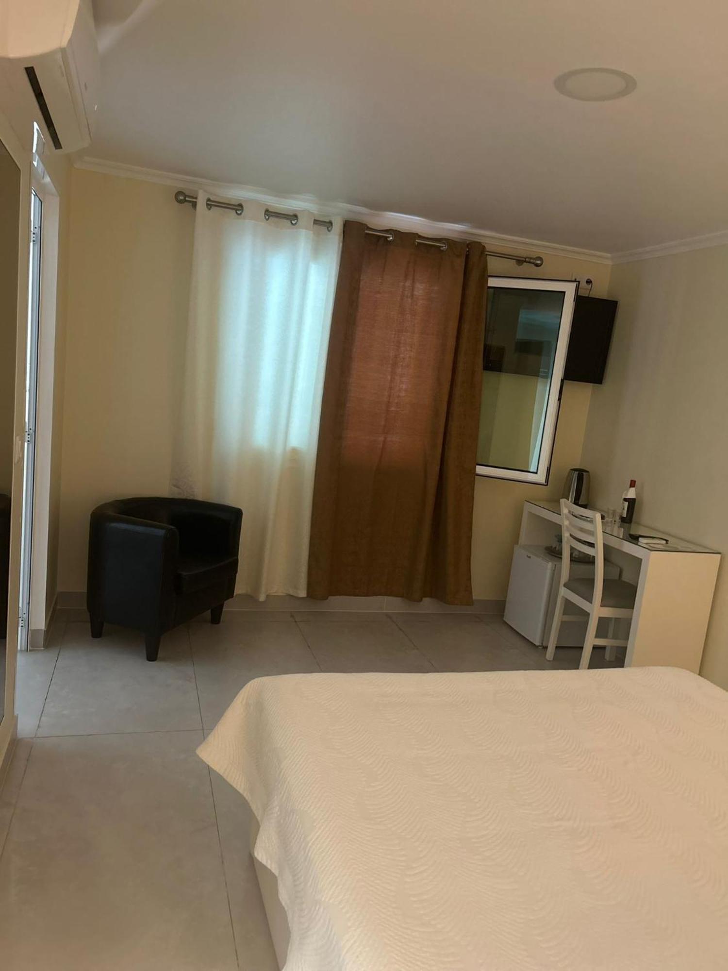 Sao Francisco Accommodation 丰沙尔 外观 照片