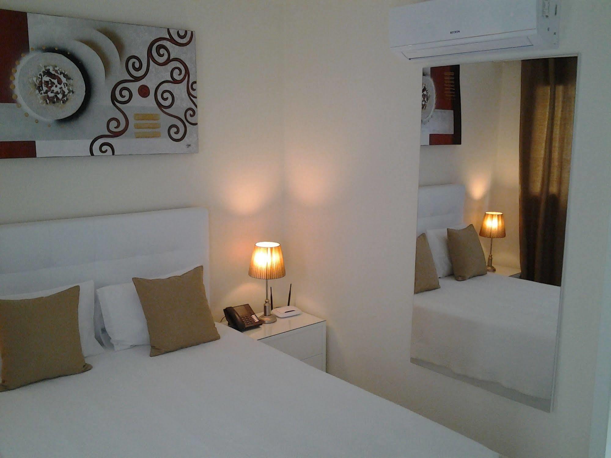 Sao Francisco Accommodation 丰沙尔 外观 照片